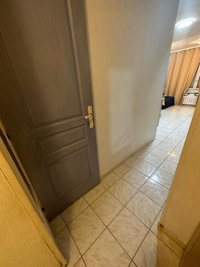 A La Semaine Ou Au Jour / Location Studio Meuble 30M² La Ciotat Exteriér fotografie